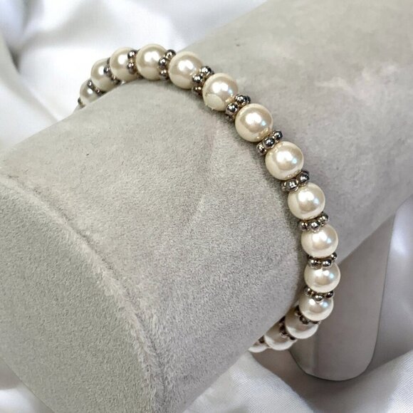 Vintage Napier Signed Round Faux Pearl & Silver Spacer Beaded Tennis Bracelet 7" - Picture 1 of 7